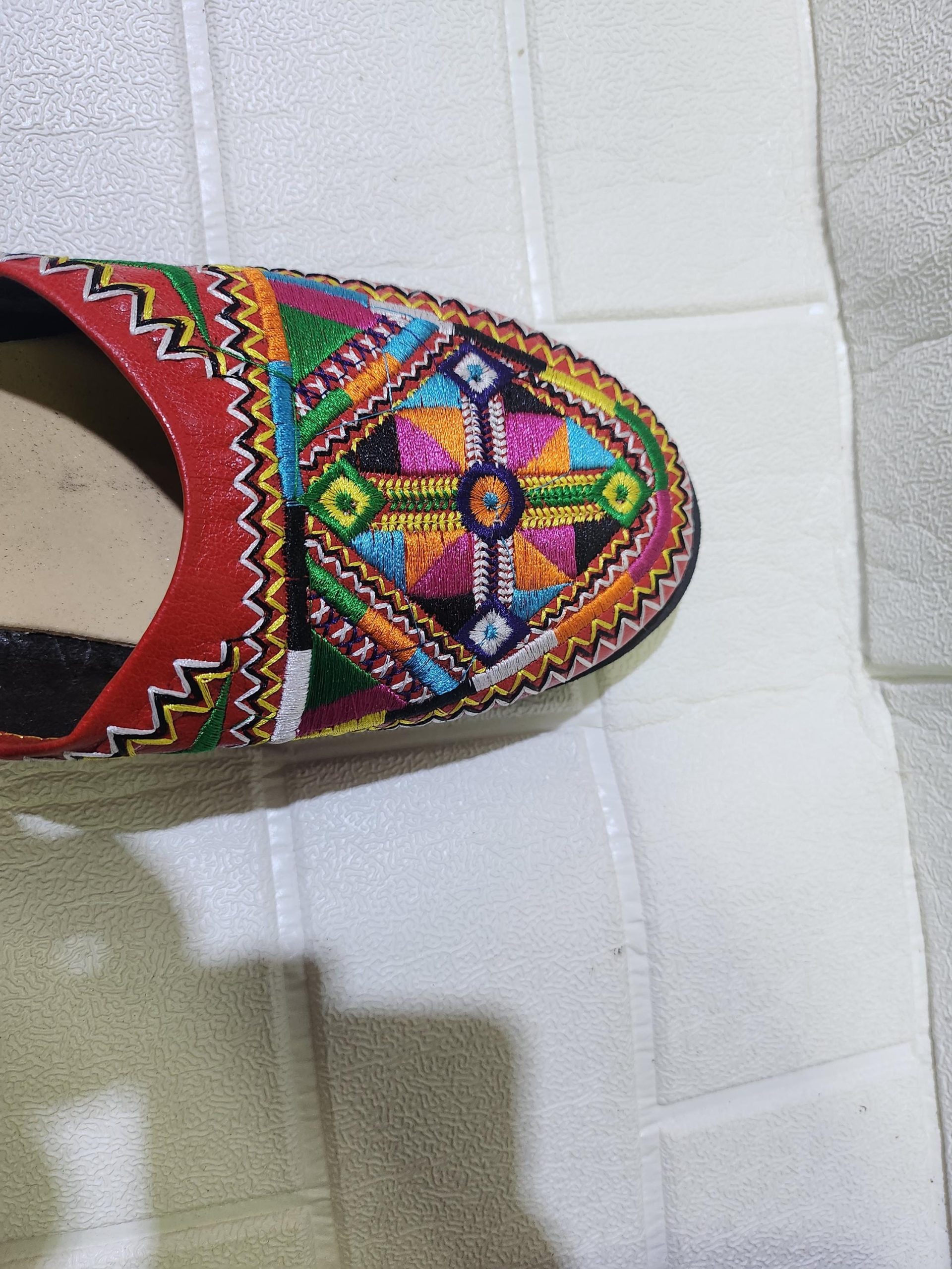 Handmade Moroccan Babouche Slippers For Women – Amazigh Berber Style – Colorful Traditional Moroccan Shoes – Ethnic Artisan Slippers