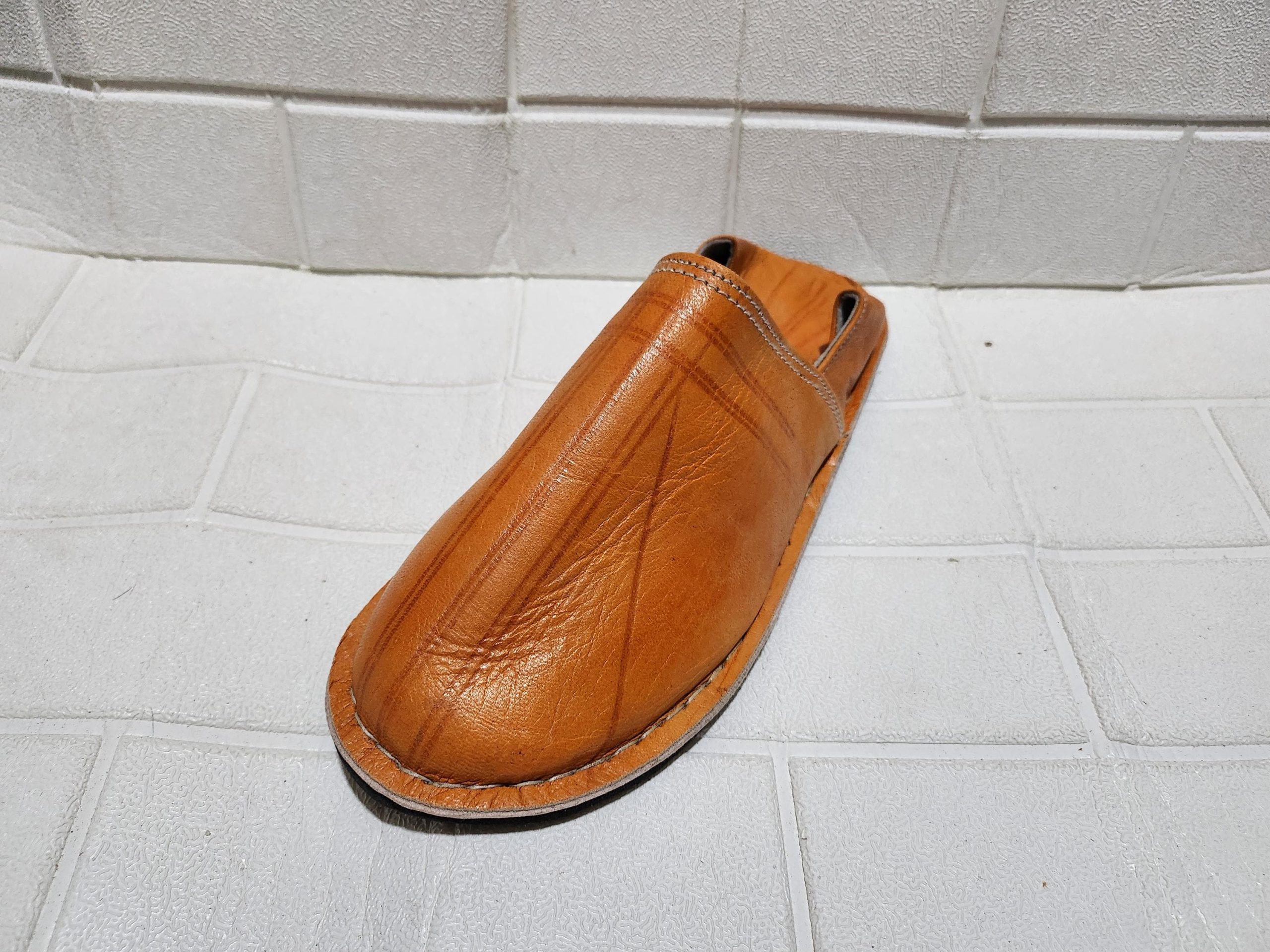 Handmade Moroccan Leather Babouche Slippers – Traditional Artisan House Shoes – Natural Orange Mule Flats – Soft Sole Indoor Shoes For Men